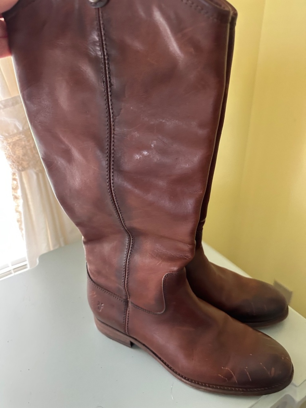 Frye Tall Boots, chestnut brown leather, size 8 - Picture 3 of 10